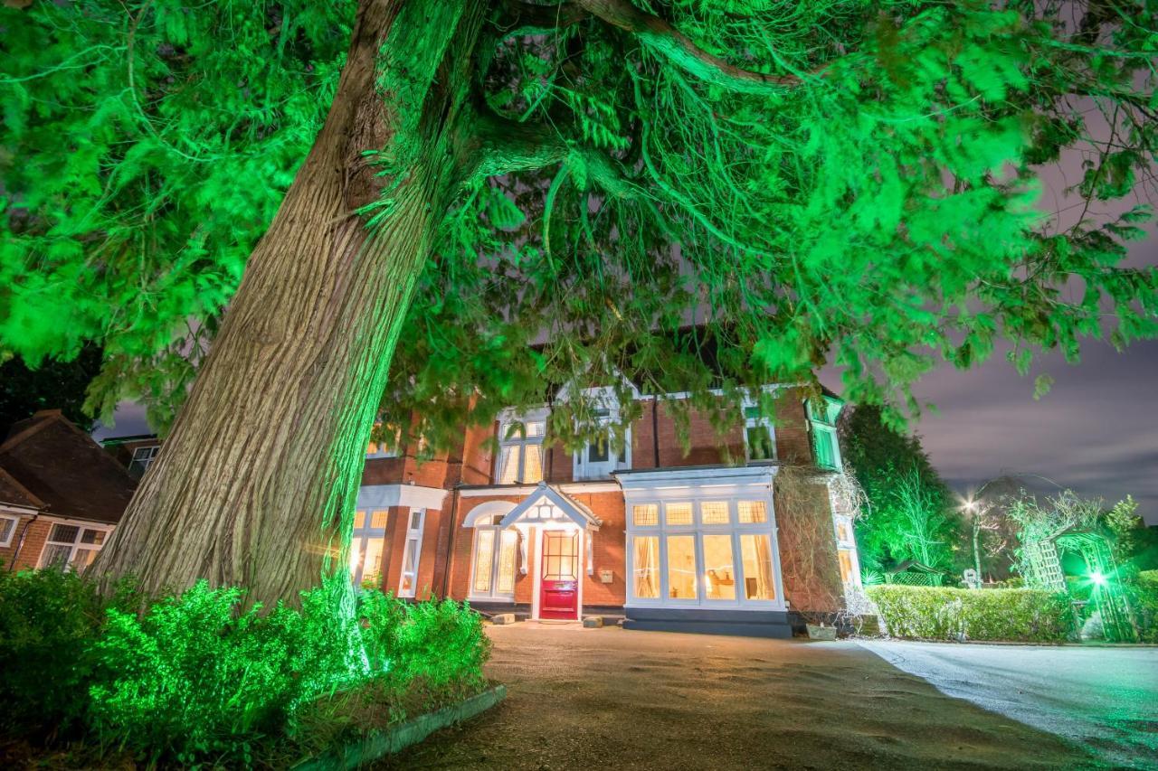Grovefield Manor Hotell Poole Exteriör bild