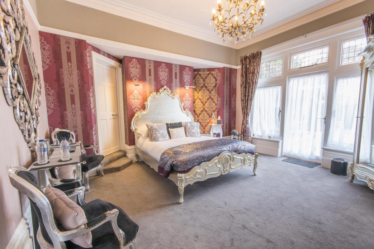 Grovefield Manor Hotell Poole Exteriör bild